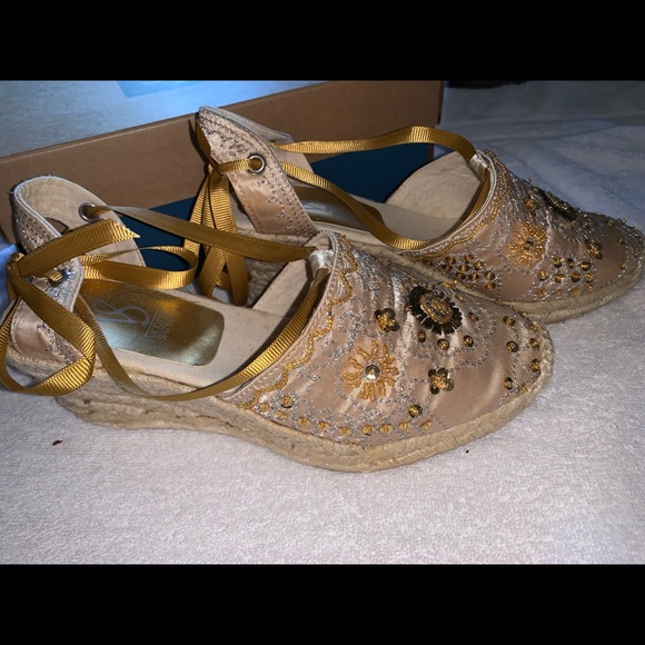 Victoria Spencer wedges - Picture 3 of 3